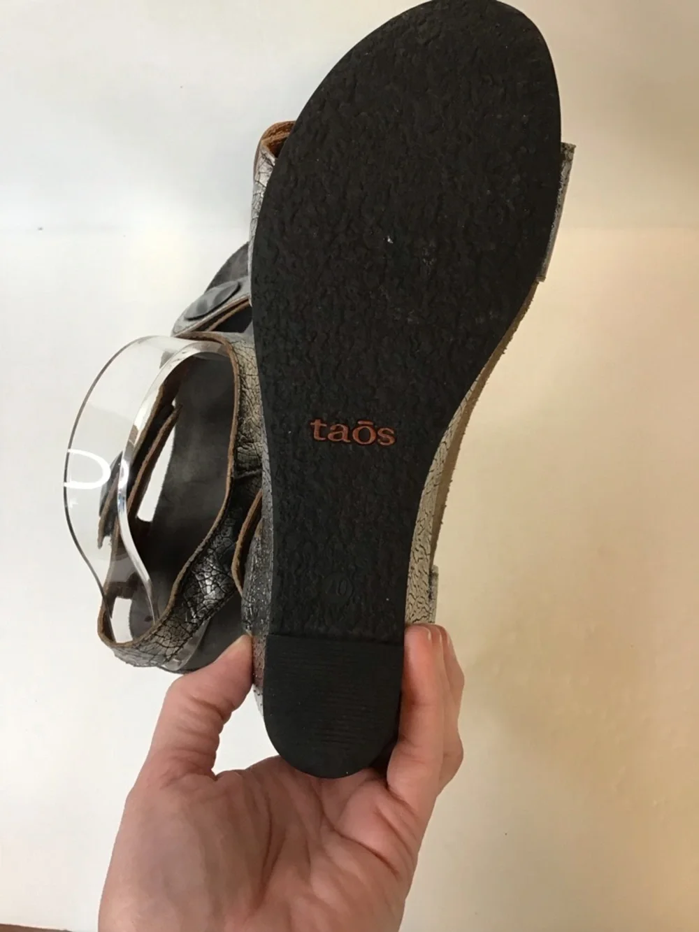 Taos Footwear Women's Silver Metallic Wedge Sandals with Button Accent 40
